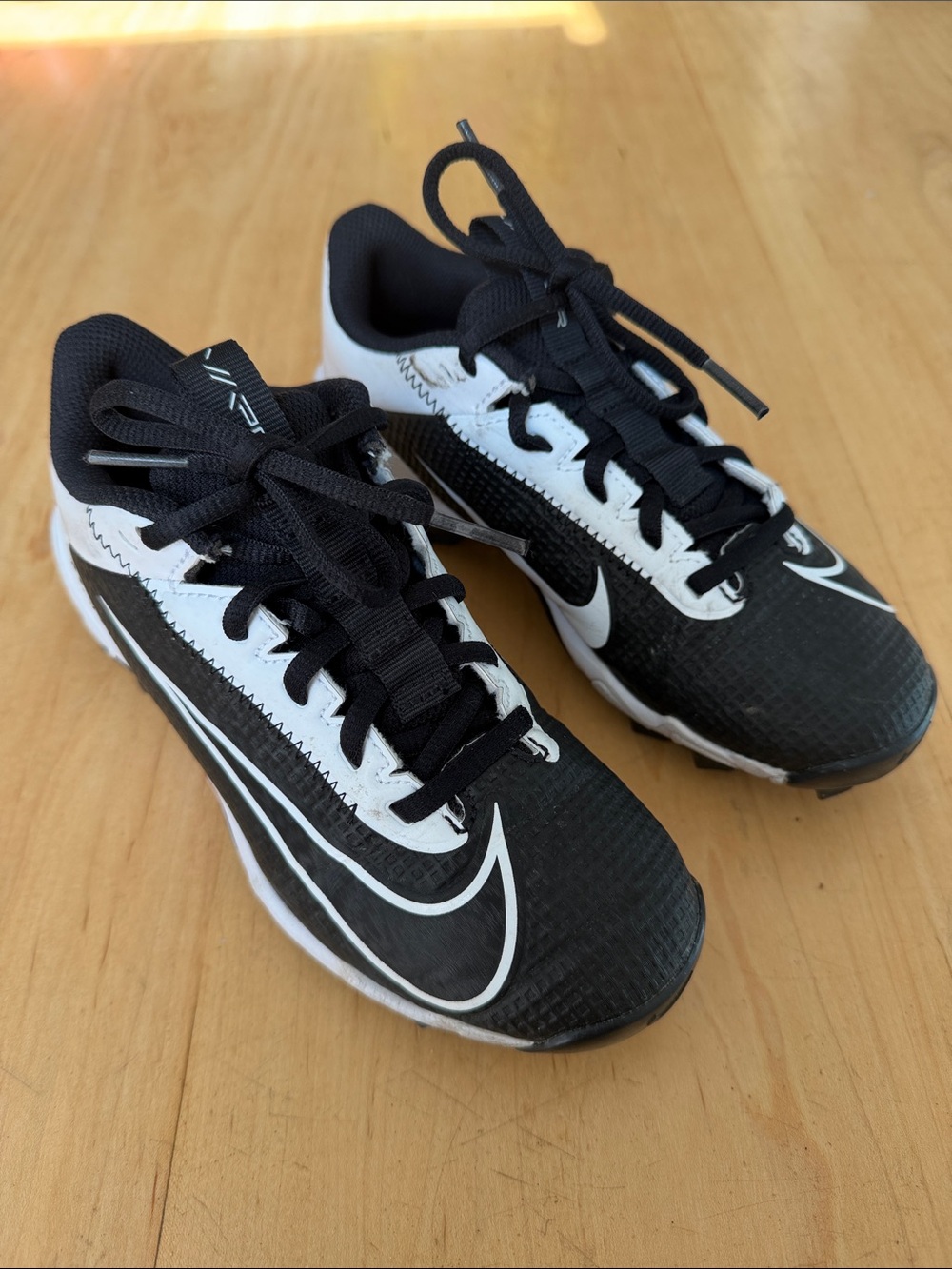 Nike Vapor Kids Black and White Swoosh Lace-Up cleats